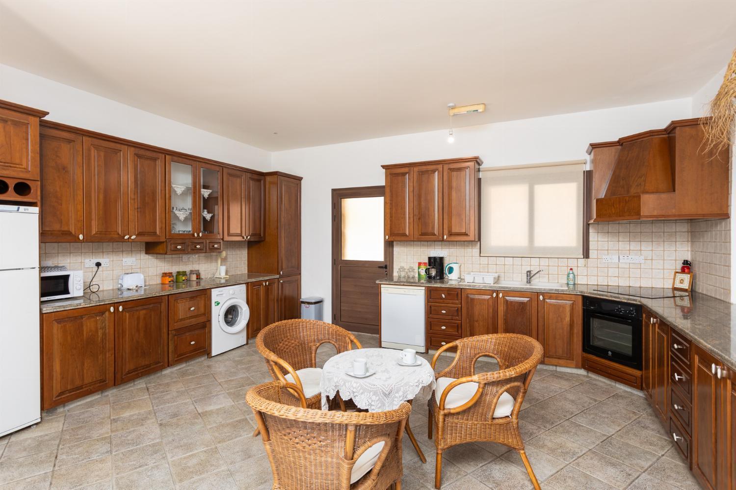 Polis Villa Heaven מראה חיצוני תמונה